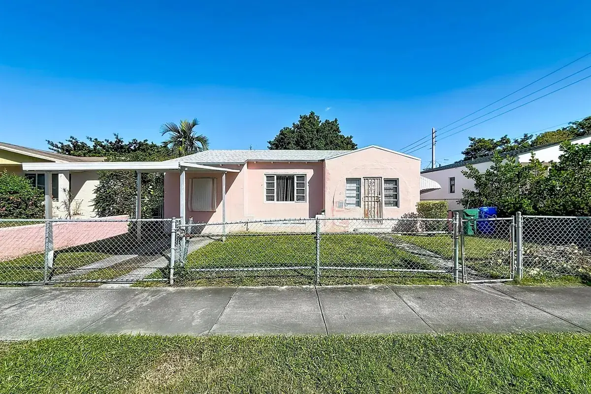 511 NW 46TH Street, Miami FL 33127