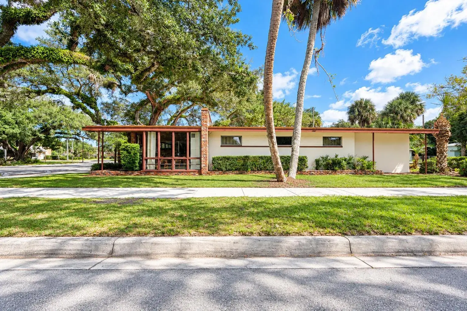 715 Delaware Avenue, Fort Pierce FL 34950