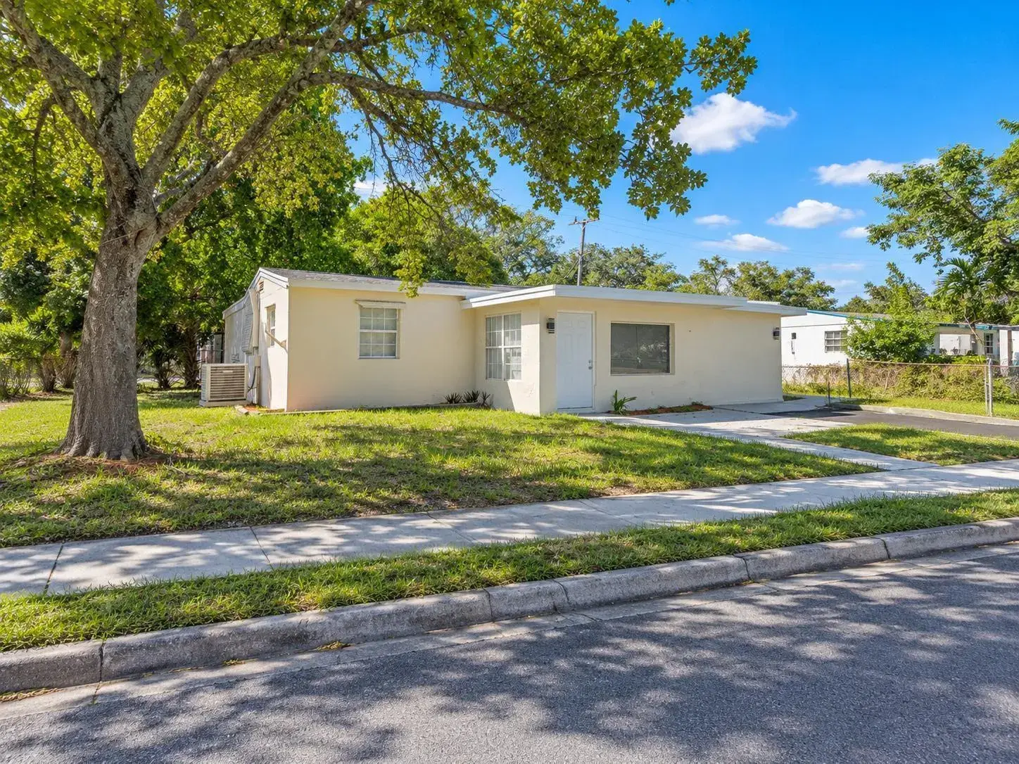 1101 NW 23RD Terrace NW, Fort Lauderdale FL 33311