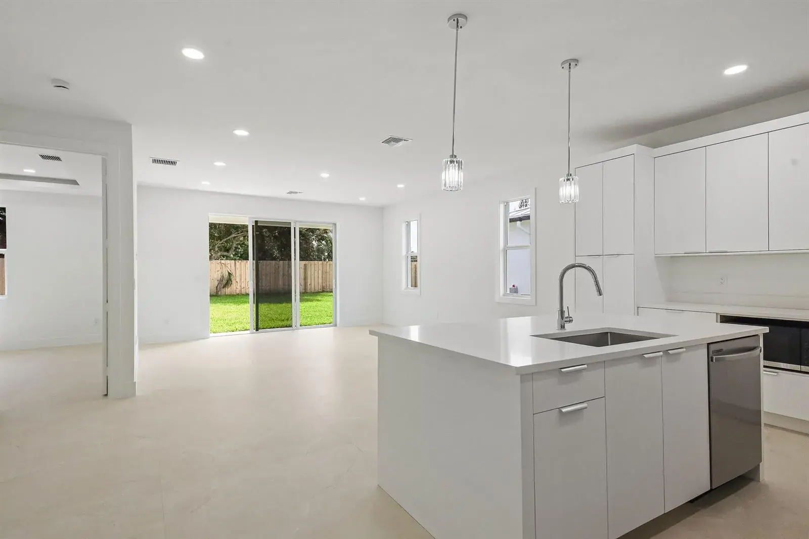 4606 Hibiscus Avenue, West Palm Beach FL 33417