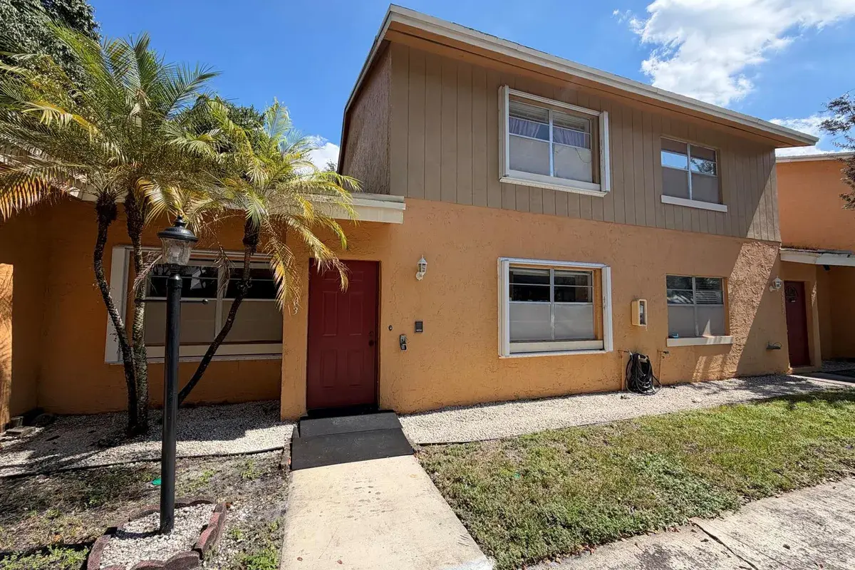 7333 W SUNRISE Boulevard # 7333, Plantation FL 33313