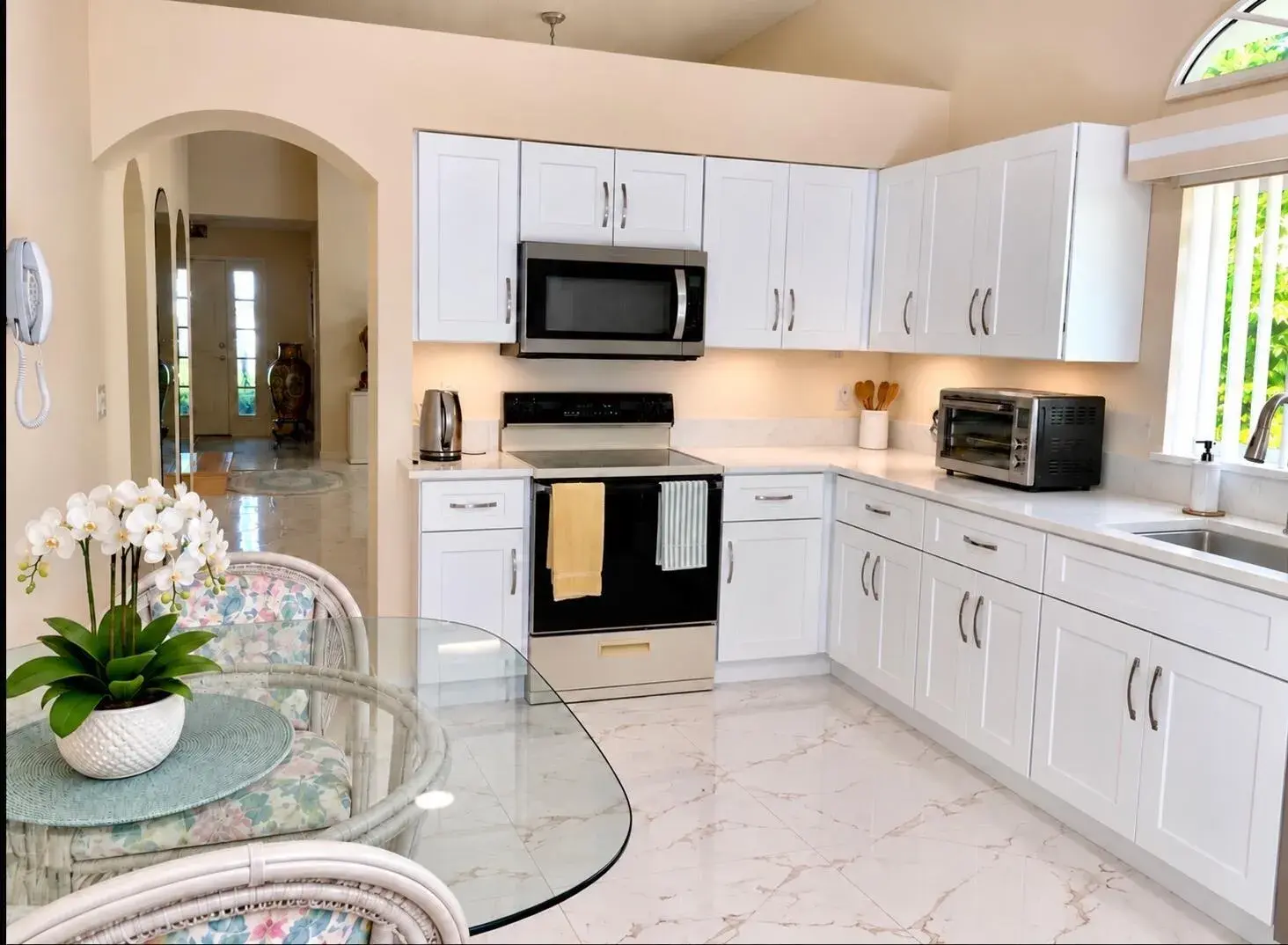 37 Dorchester Circle, Palm Beach Gardens FL 33418