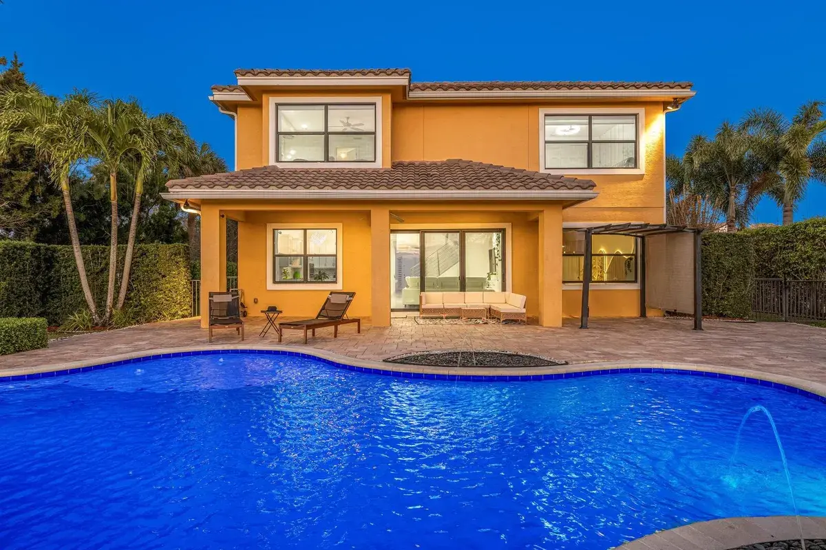 8256 BRADFORD Way, Parkland FL 33076