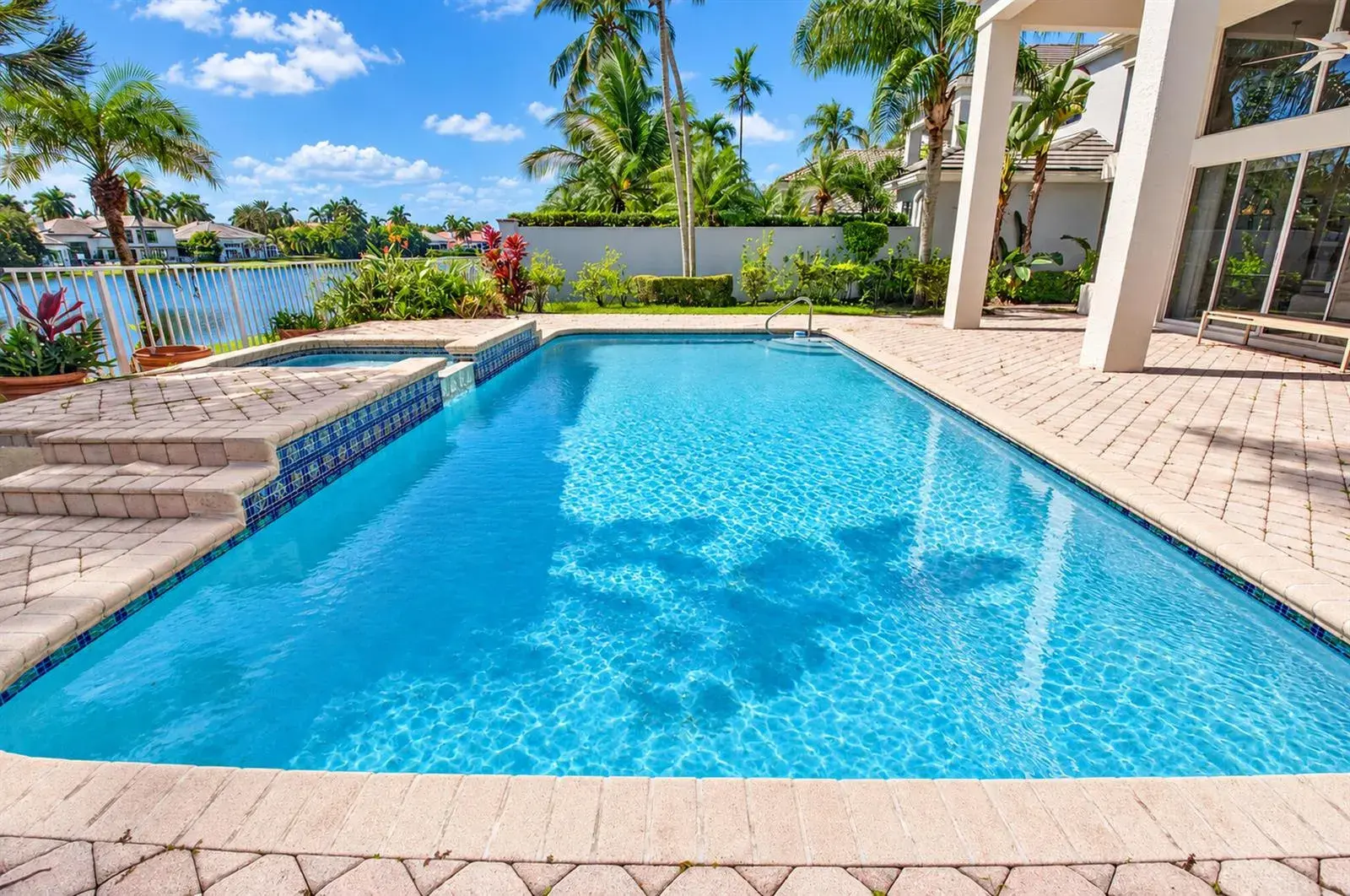 3528 NW CLUBSIDE Circle, Boca Raton FL 33496