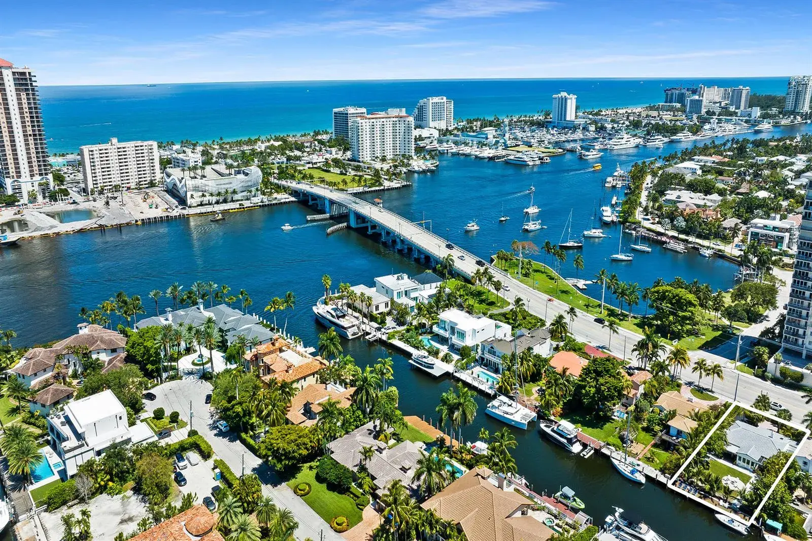 2517 E LAS OLAS Boulevard, Fort Lauderdale FL 33301