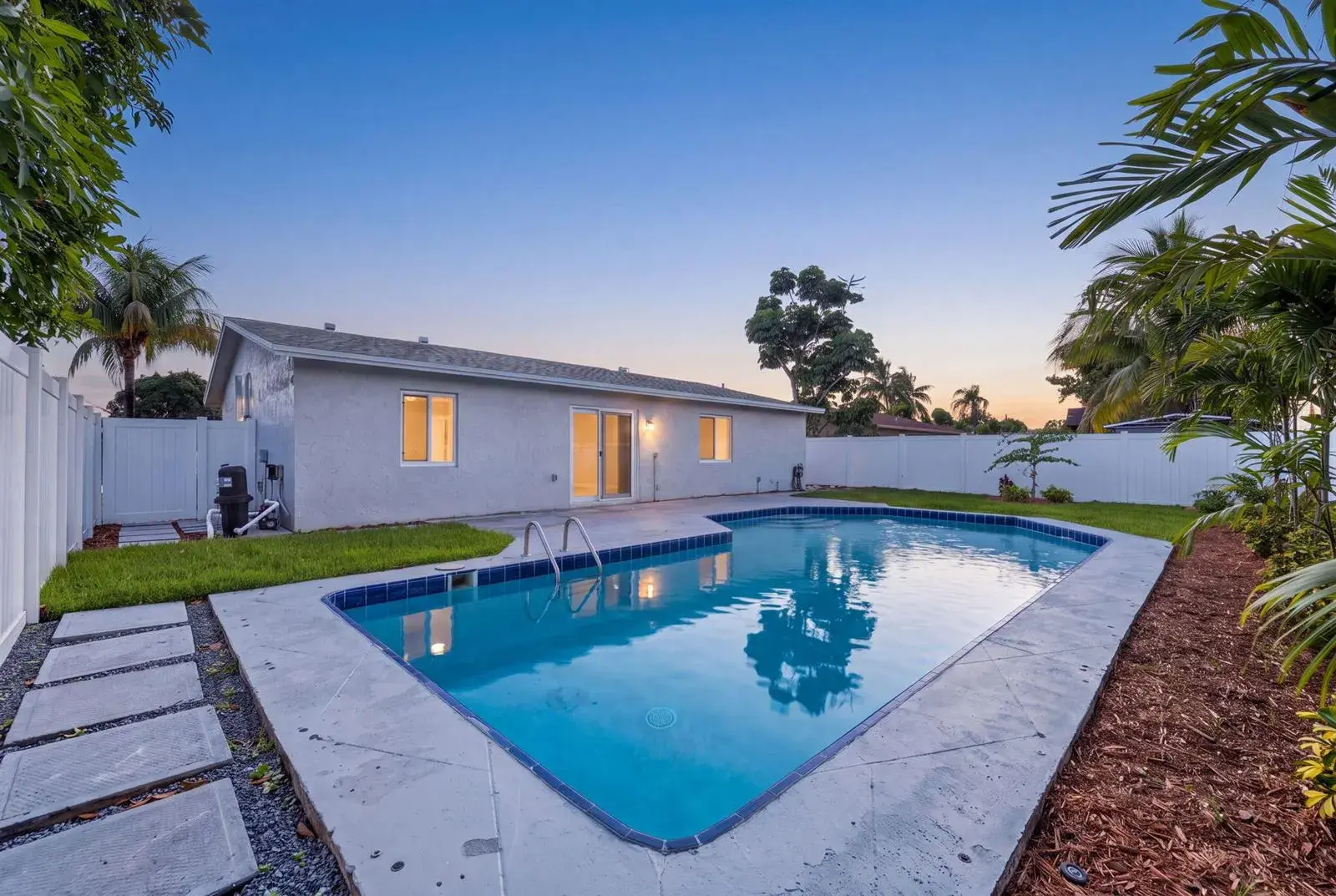 7703 SW 3RD Street, North Lauderdale FL 33068