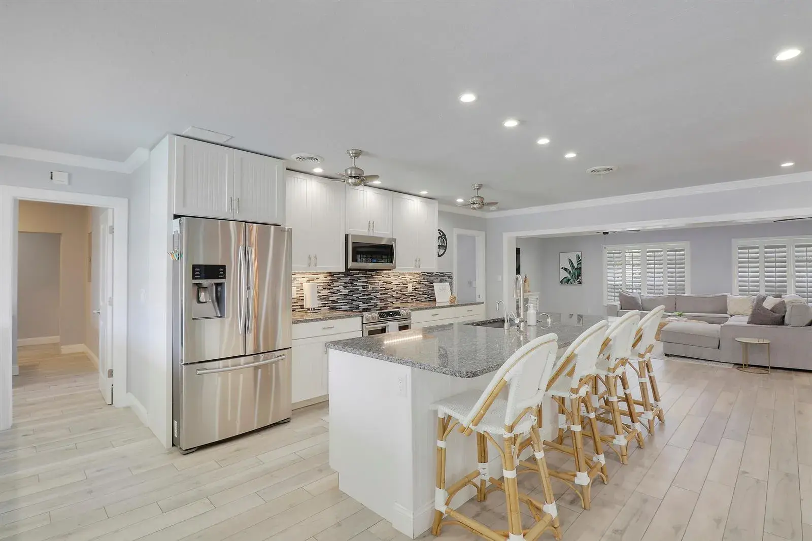 425 Marlin Road, North Palm Beach FL 33408
