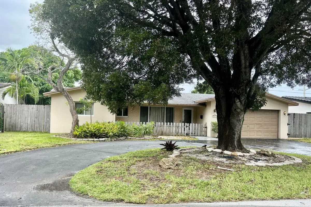 5151 NE 18th Terrace, Fort Lauderdale FL 33308