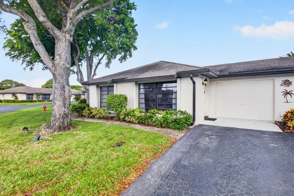 4855 EQUESTRIAN Road # A, Boynton Beach FL 33436