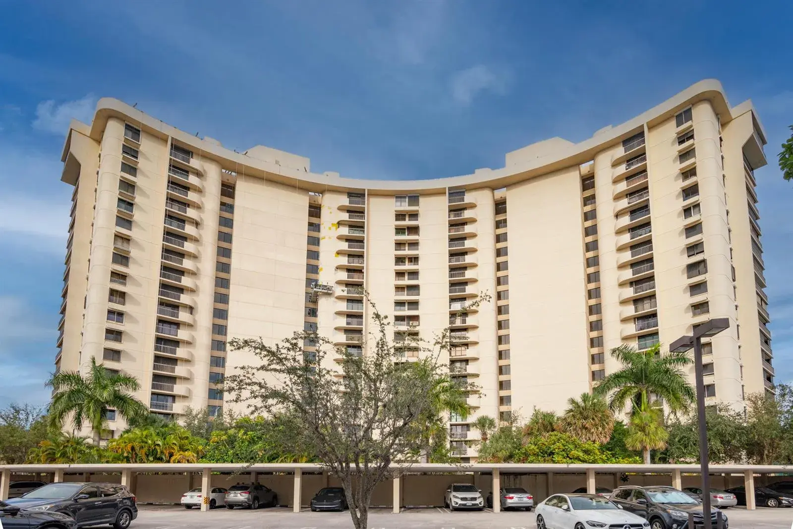 2480 PRESIDENTIAL Way # 1103, West Palm Beach FL 33401