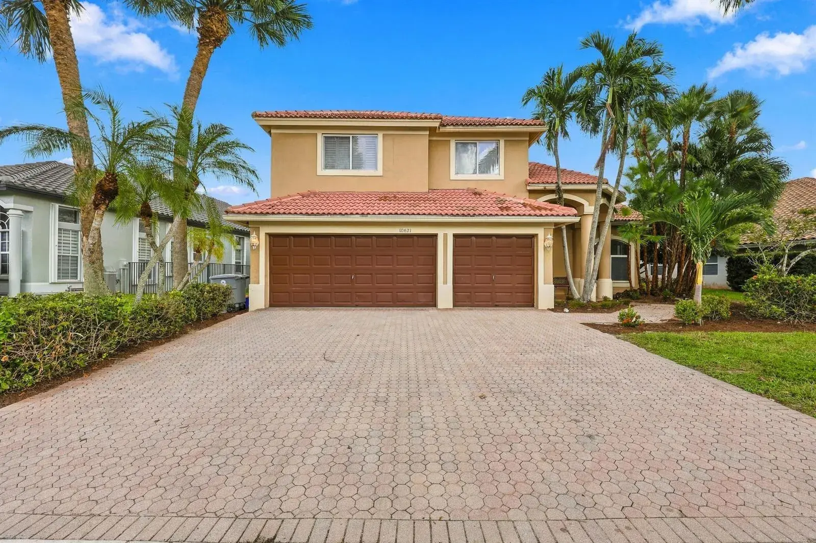 10671 St Thomas Drive, Boca Raton FL 33498