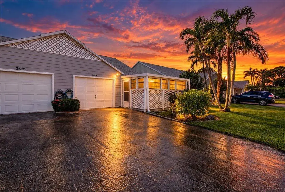 2610 SE Tropical E Circle, Port St. Lucie FL 34952