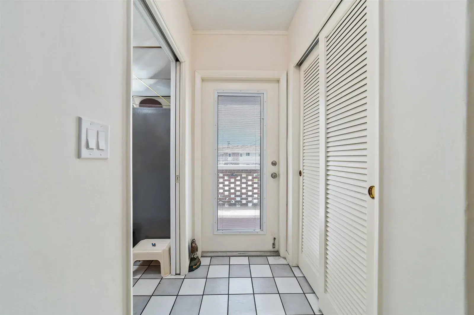 2050 NE 39th Street Unit 209e, Lighthouse Point FL 33064