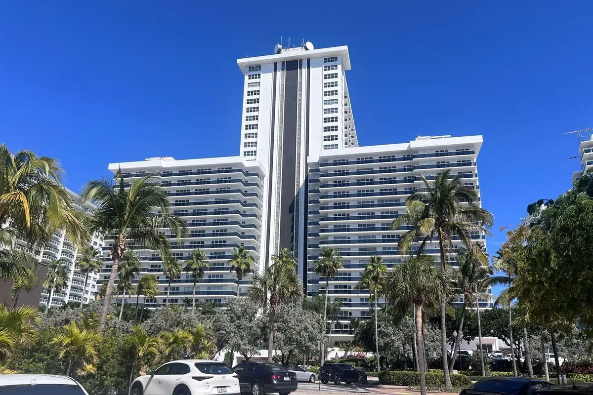 3500 GALT OCEAN Drive # 1103, Fort Lauderdale FL 33308