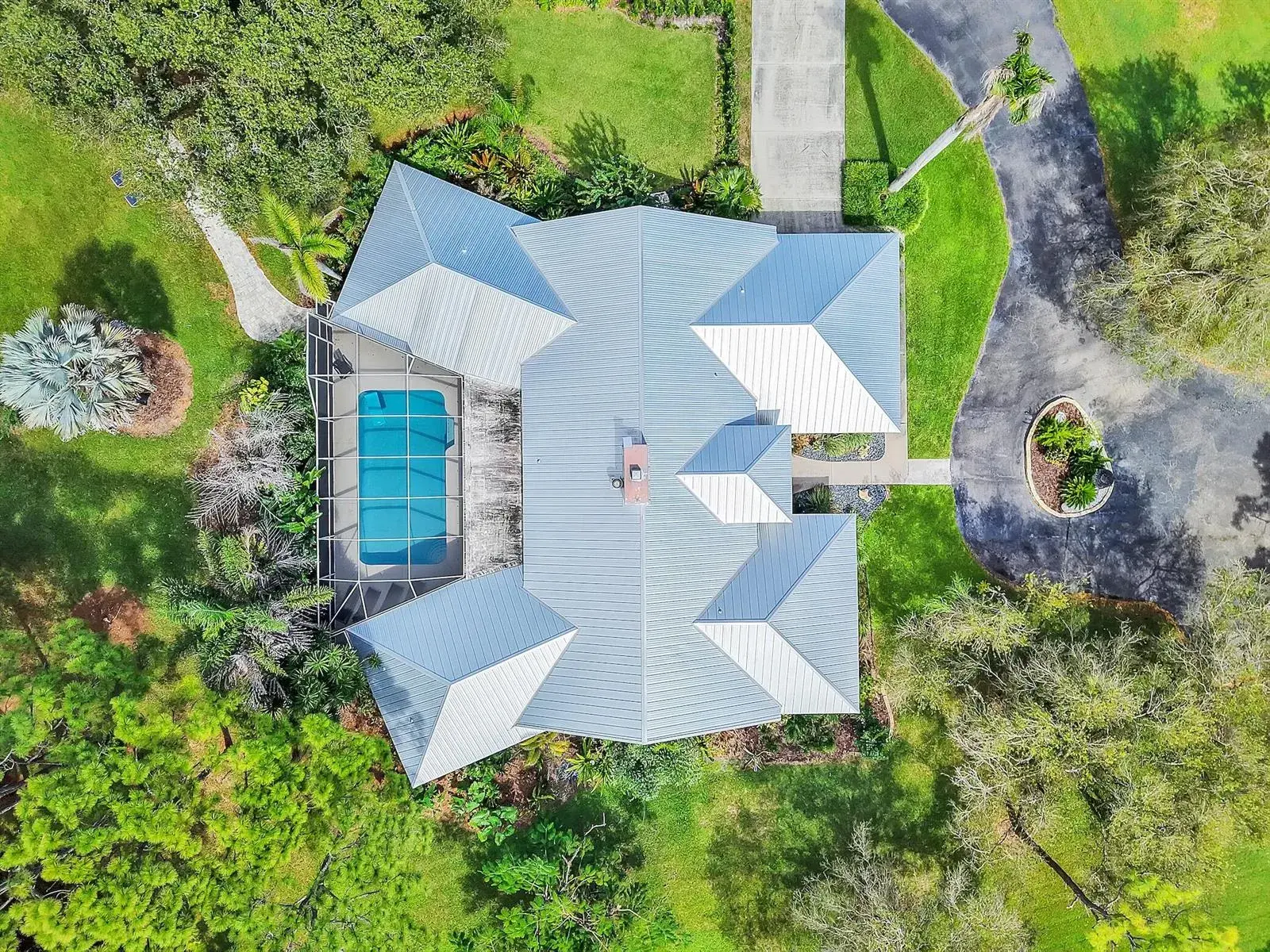 8850 HIDDEN PINES Road, Fort Pierce FL 34945