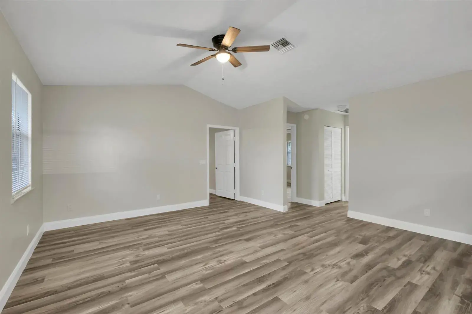 1350 20th Avenue SW, Vero Beach FL 32962