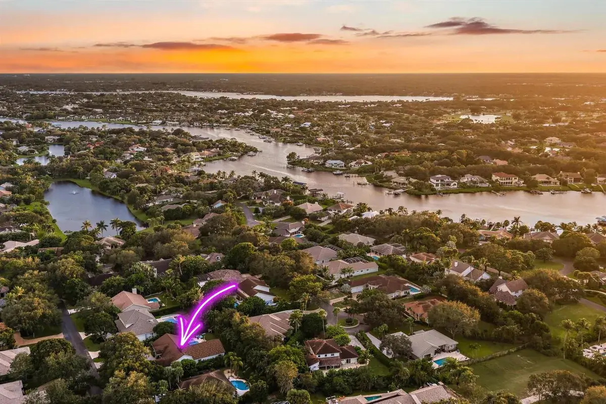 18274 SE Ridgeview Drive, Jupiter FL 33469