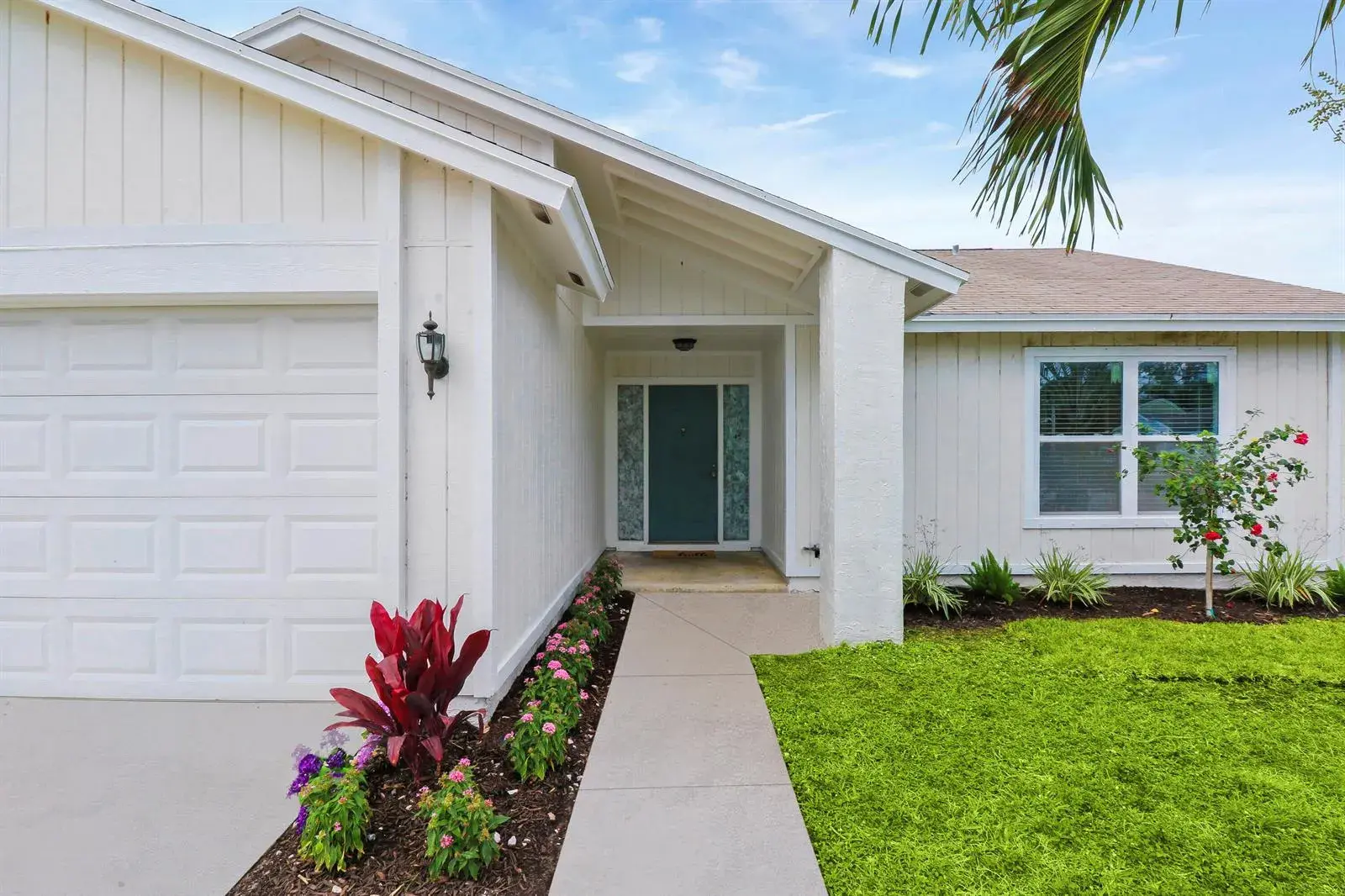 107 GREENBRIAR Drive, Jupiter FL 33458