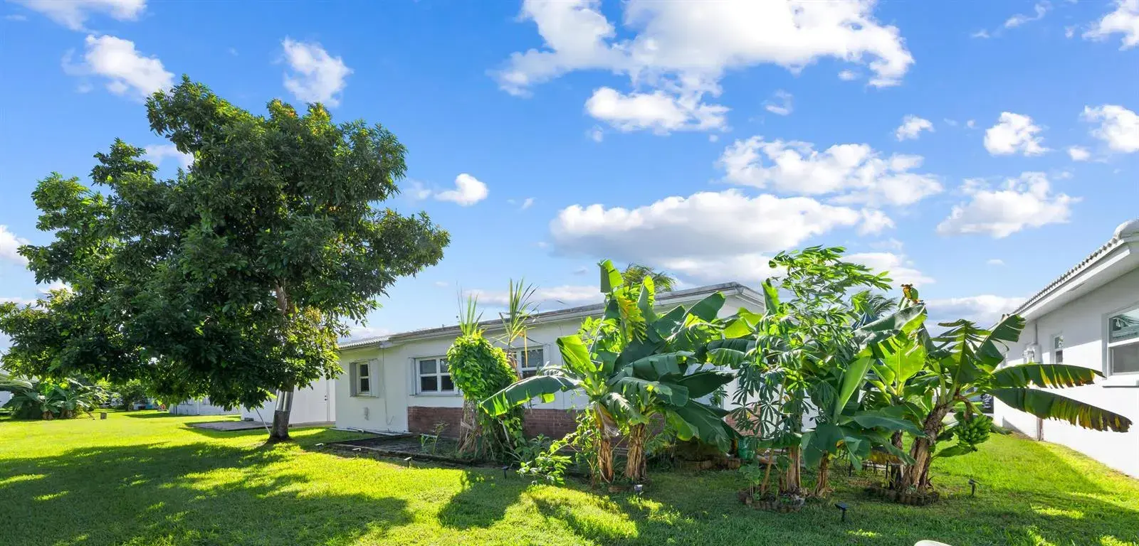 8201 NW 59th Court, Tamarac FL 33321