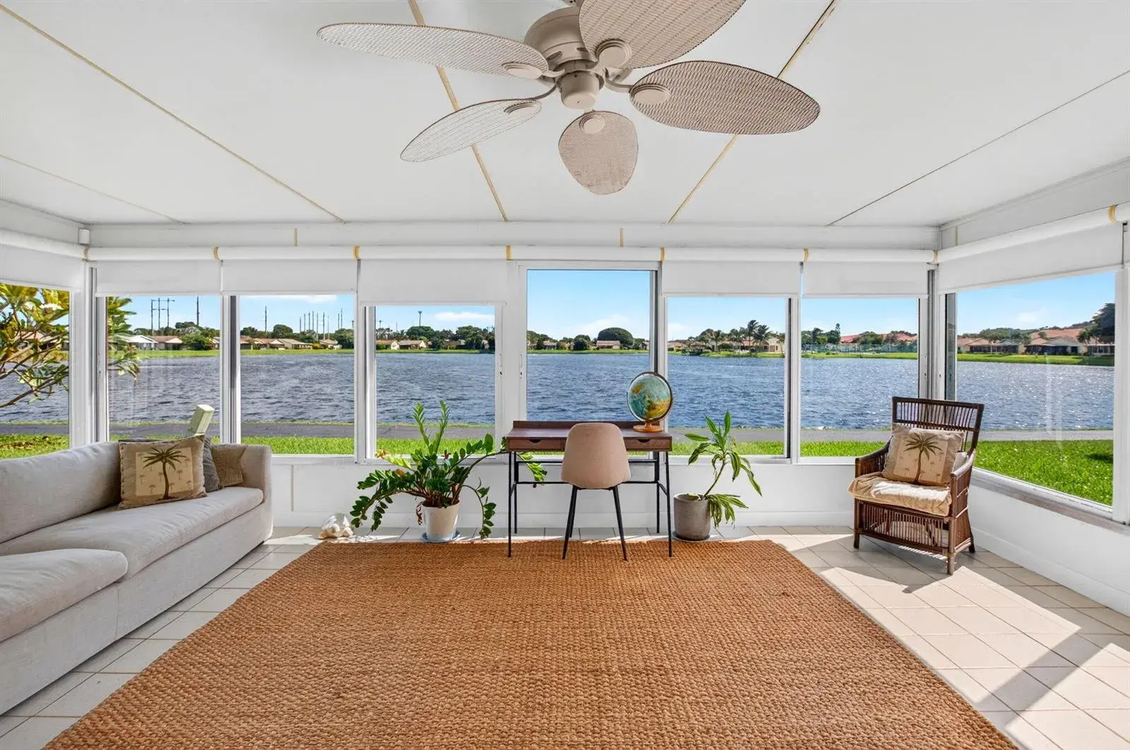 5537 Mirror Lakes Boulevard, Boynton Beach FL 33472