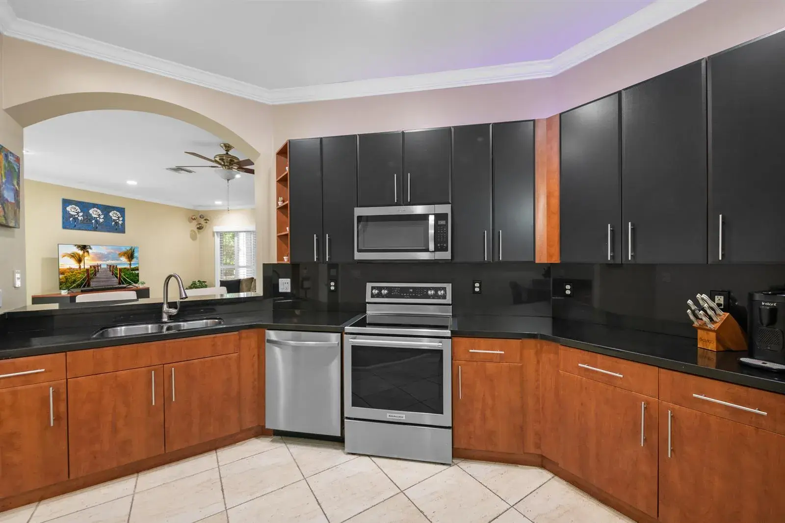 6435 BELLA Circle # 201, Boynton Beach FL 33437