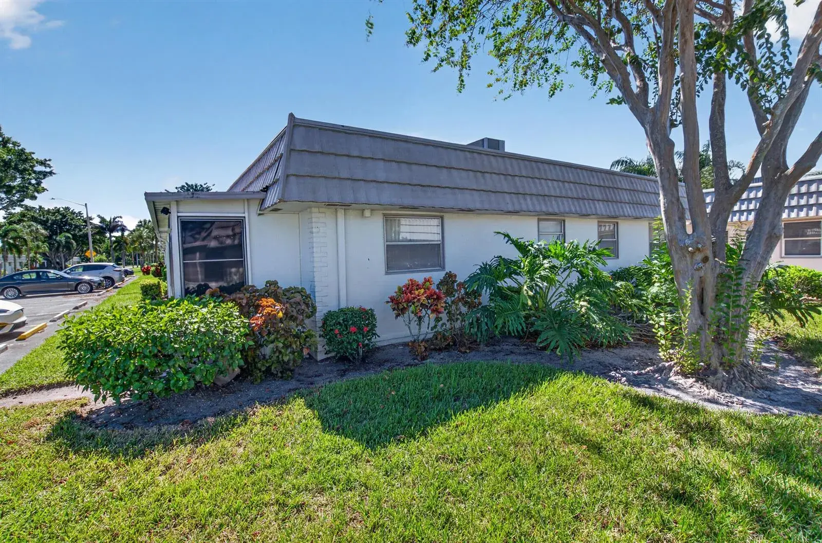 152 VALENCIA G Boulevard, Delray Beach FL 33446