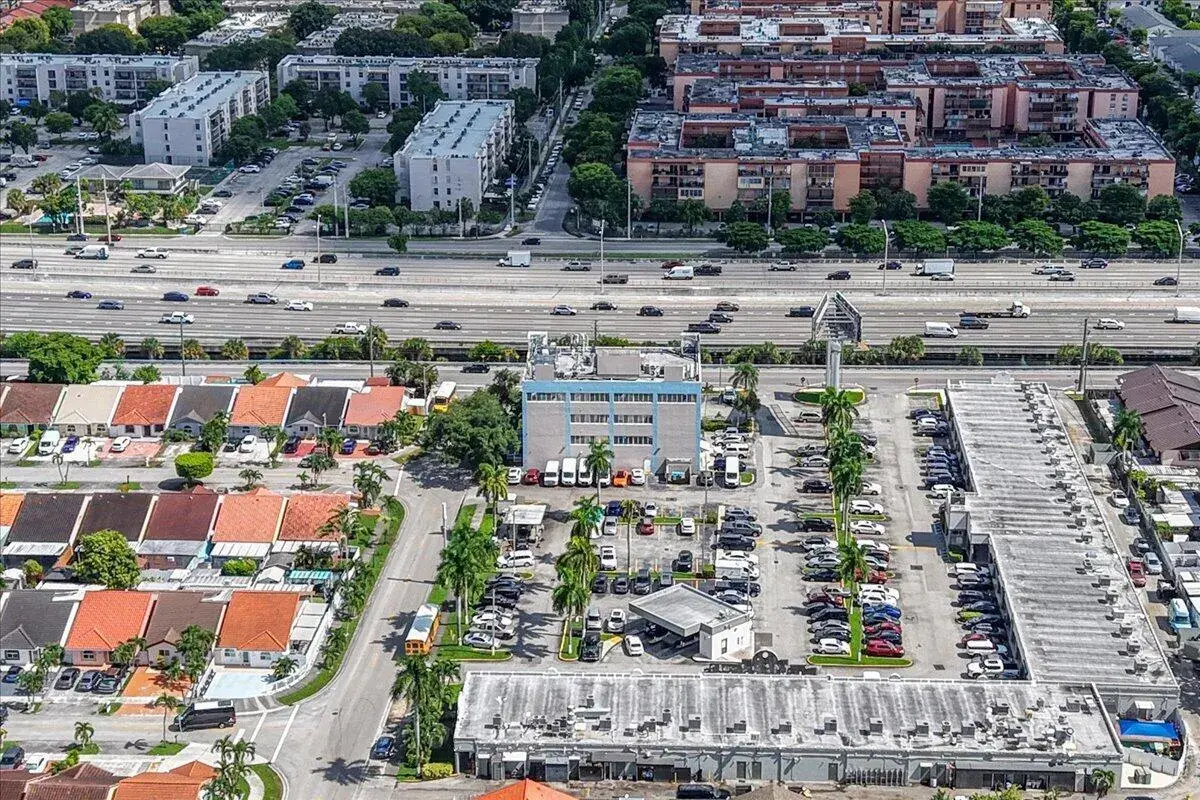 5590 W 20th Avenue, Hialeah FL 33016
