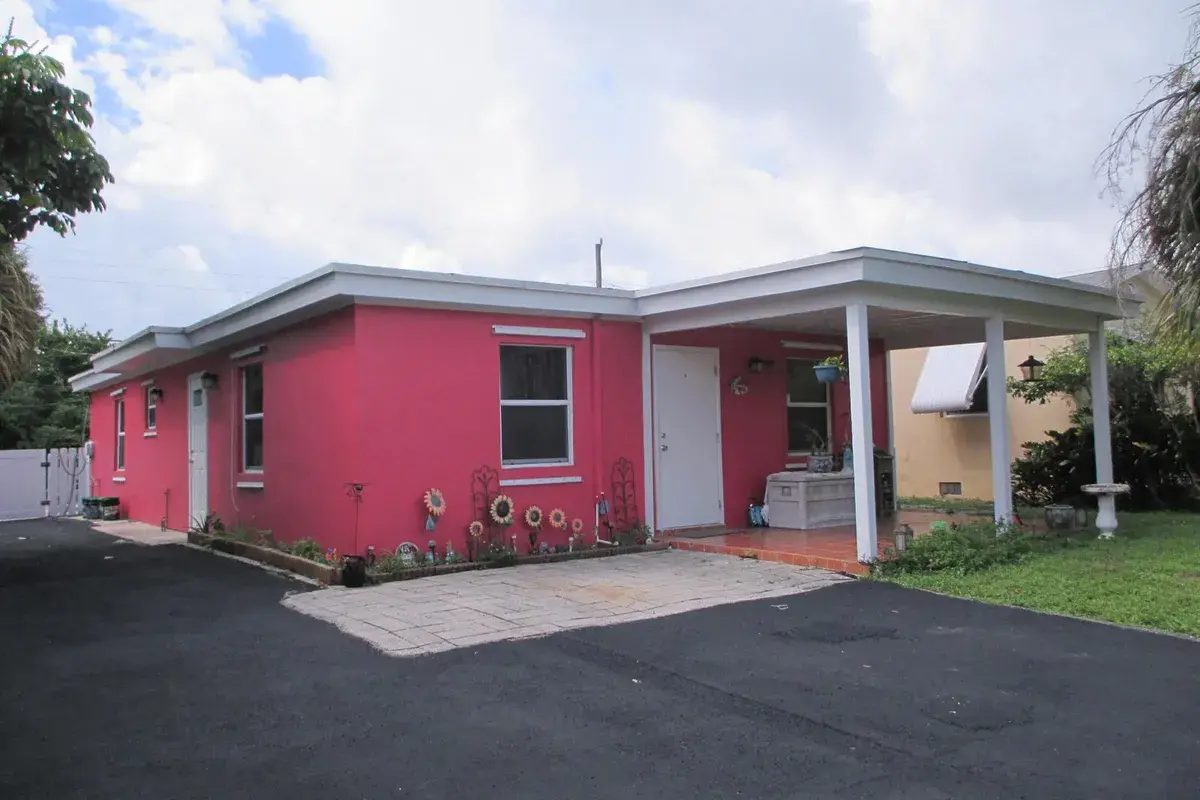 626 Minnesota Street, Lantana FL 33462