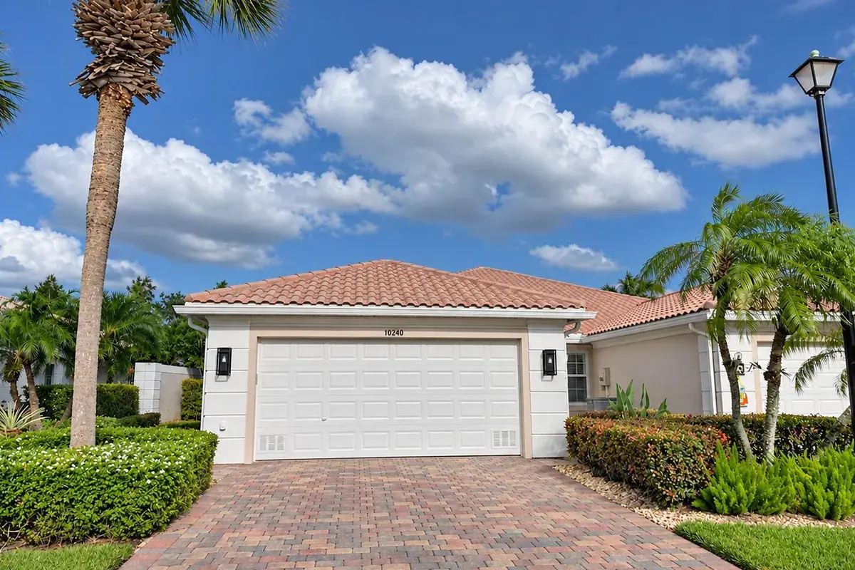11215 SW Pembroke Drive, Port St. Lucie FL 34987