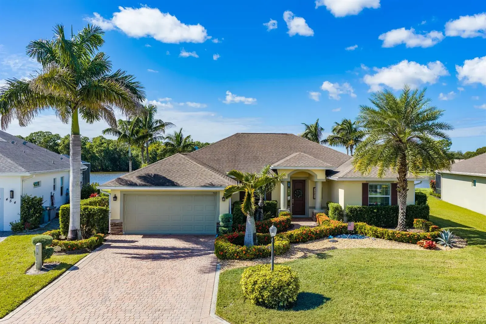 460 SW VISTA LAKE Drive, Port St. Lucie FL 34953