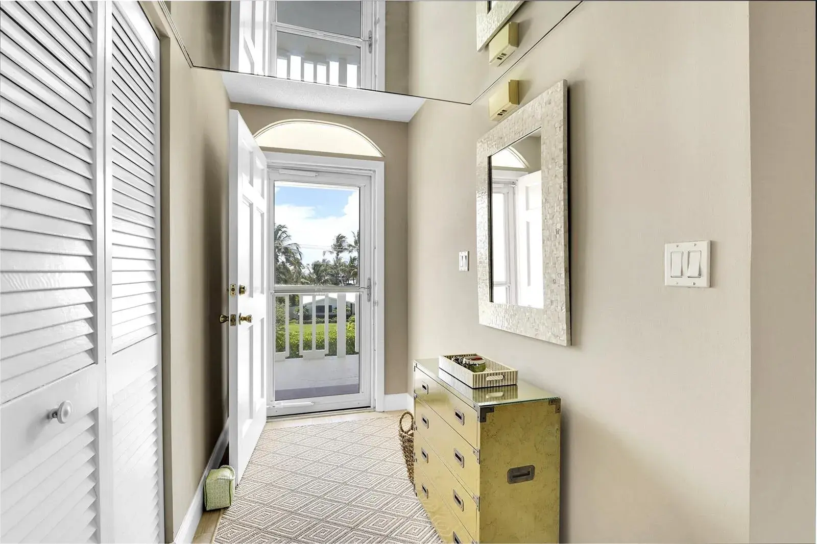 100 Waterway Road # E306, Tequesta FL 33469