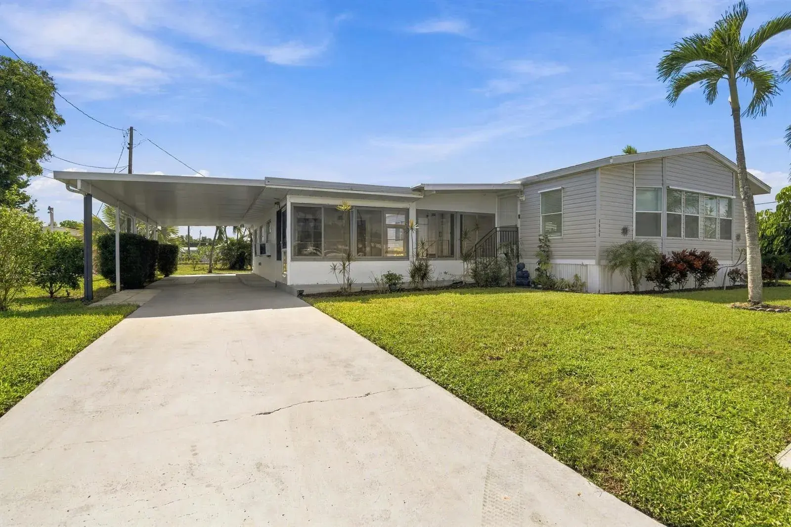 4056 S Shady Lane, Boynton Beach FL 33436