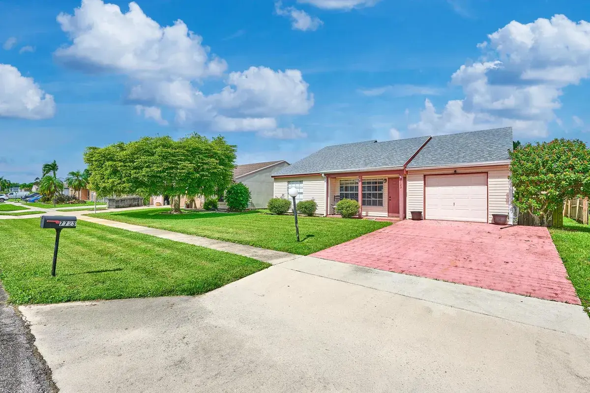 7723 CANAL Drive, Lake Worth FL 33467