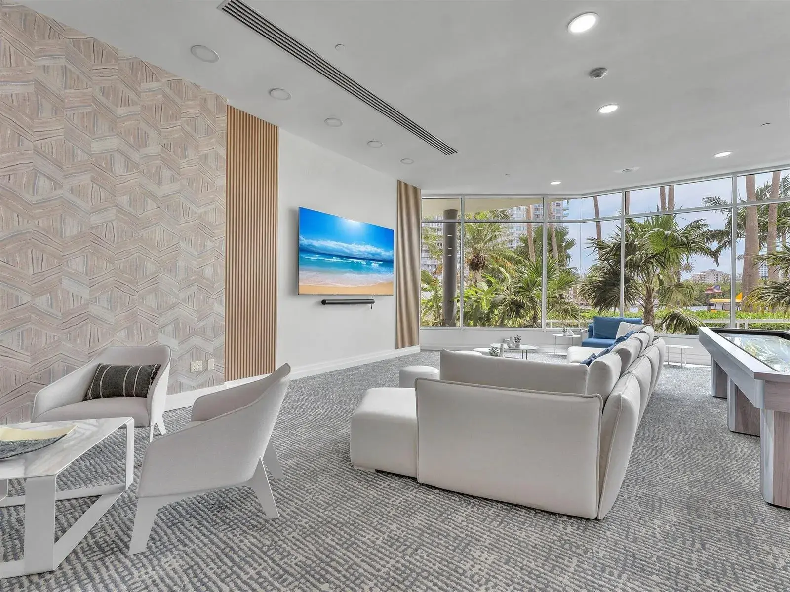 2670 E SUNRISE Boulevard # 907, Fort Lauderdale FL 33304