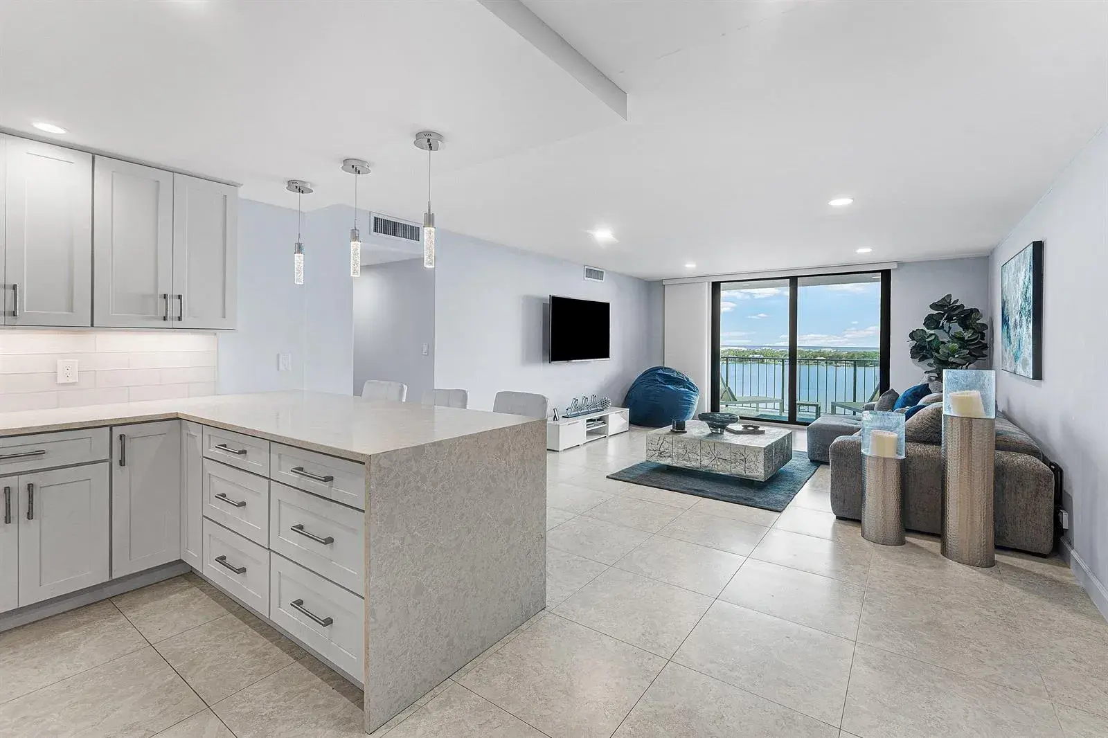 1200 Marine Way # 902, North Palm Beach FL 33408