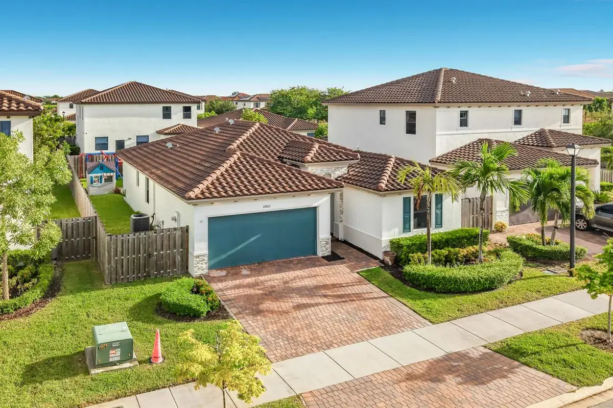 11863 SW 242ND Terrace, Homestead FL 33032
