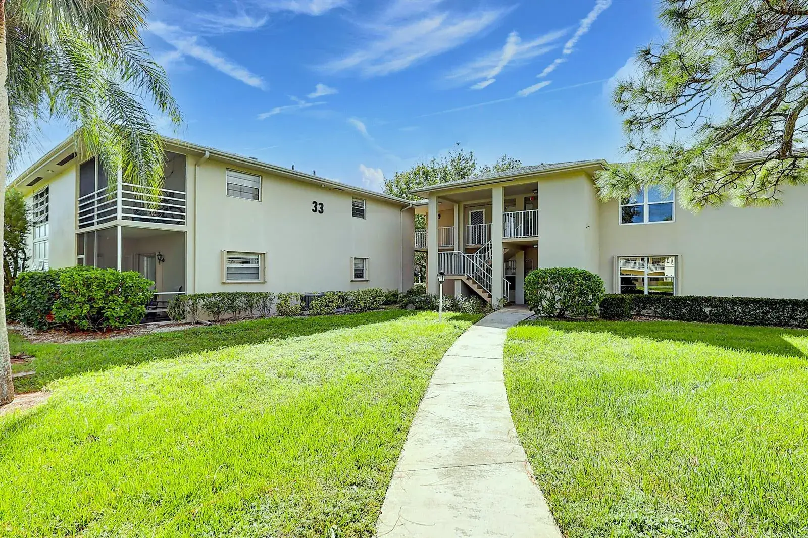 33 LAKE VISTA Trail # 206, Port St. Lucie FL 34952