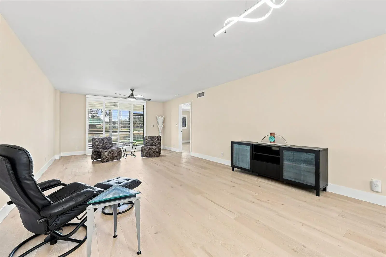 15456 PEMBRIDGE Drive # 111, Delray Beach FL 33484