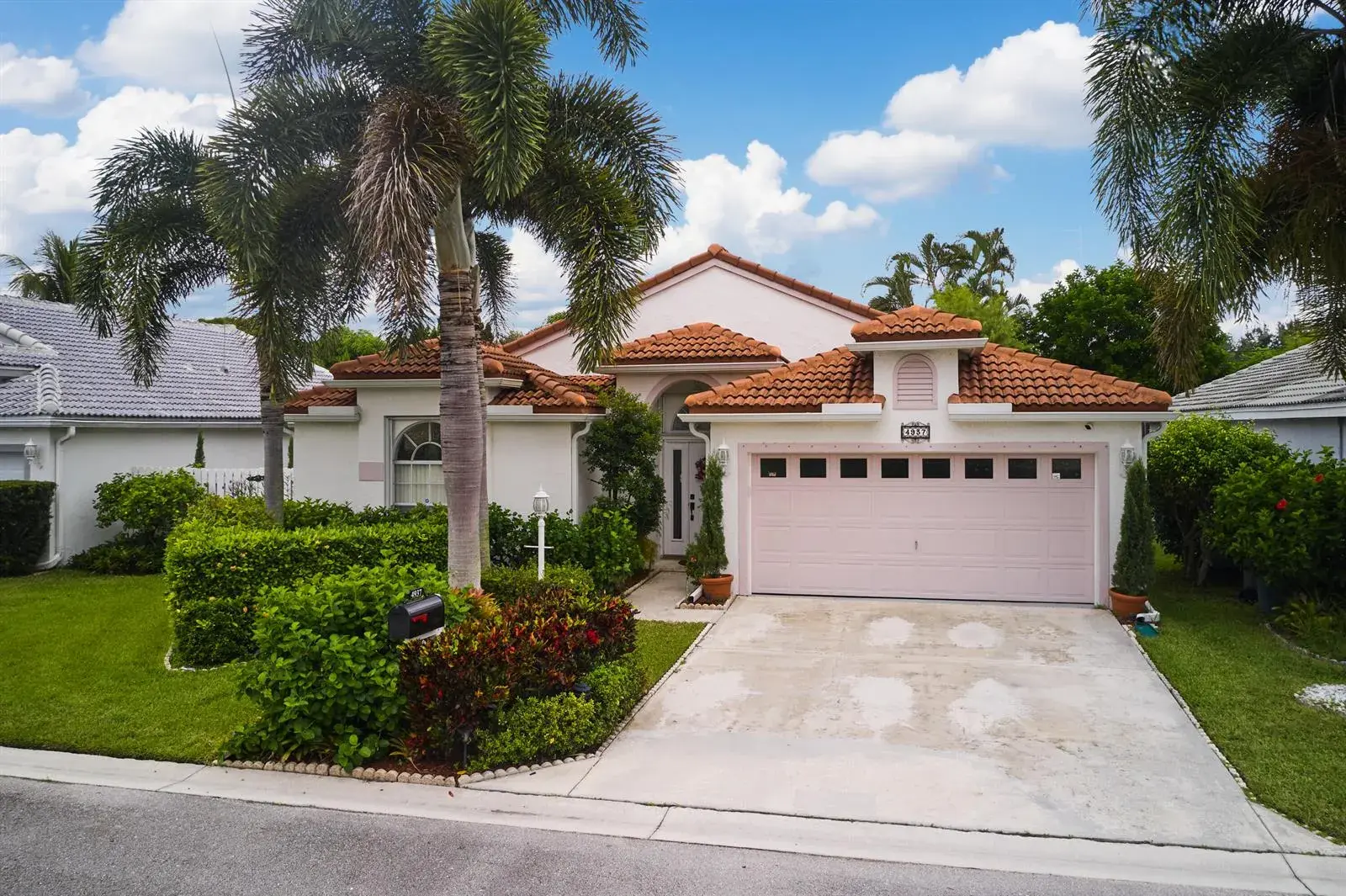 4937 Broadstone Circle, West Palm Beach FL 33417