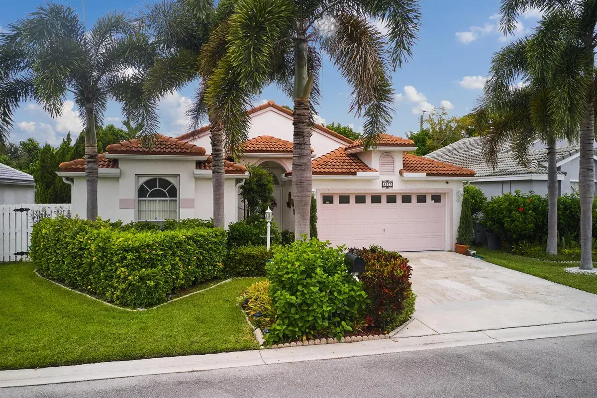 4937 Broadstone Circle, West Palm Beach FL 33417