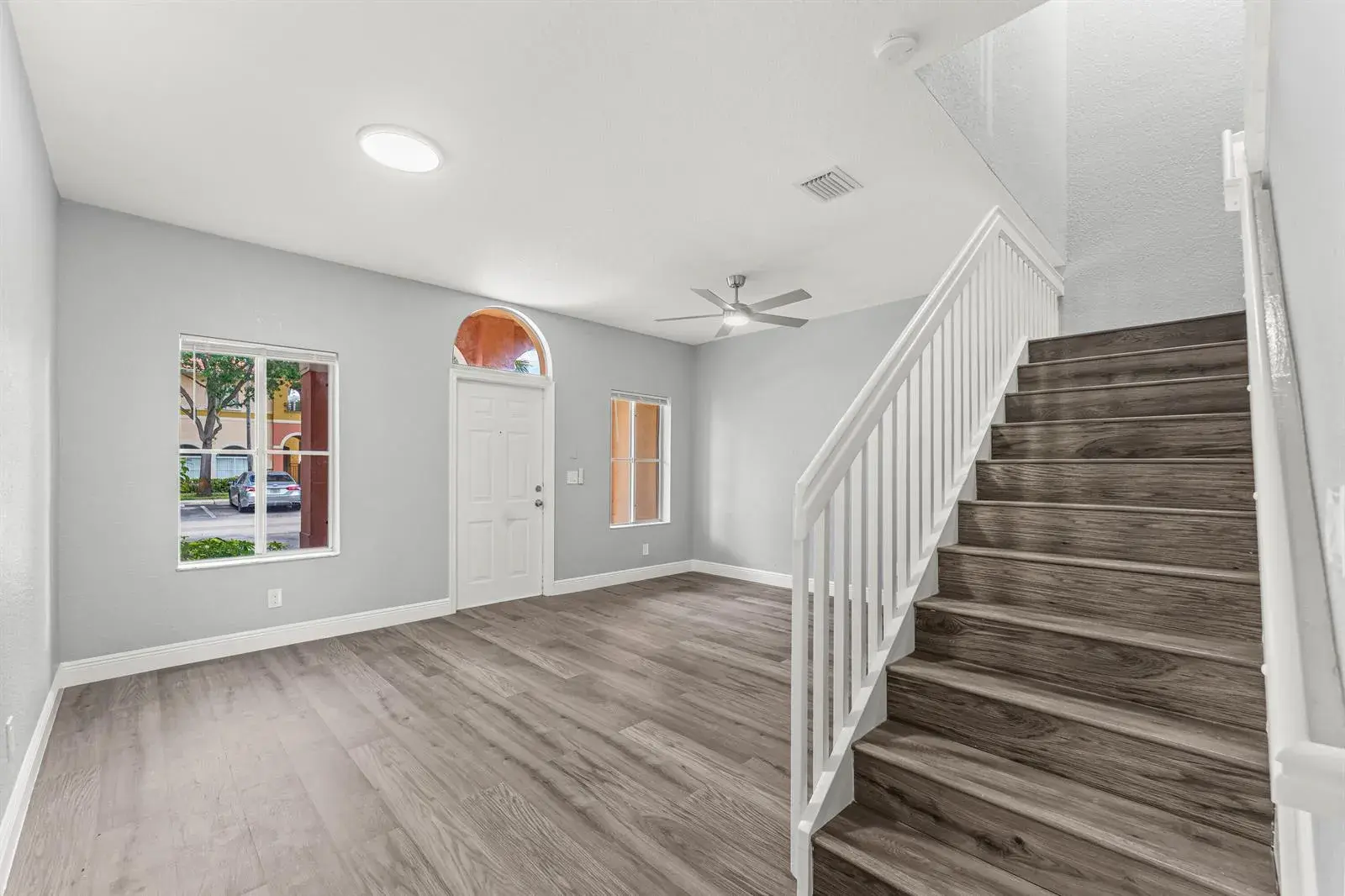 205 S SANTA CATALINA Circle # 205, North Lauderdale FL 33068