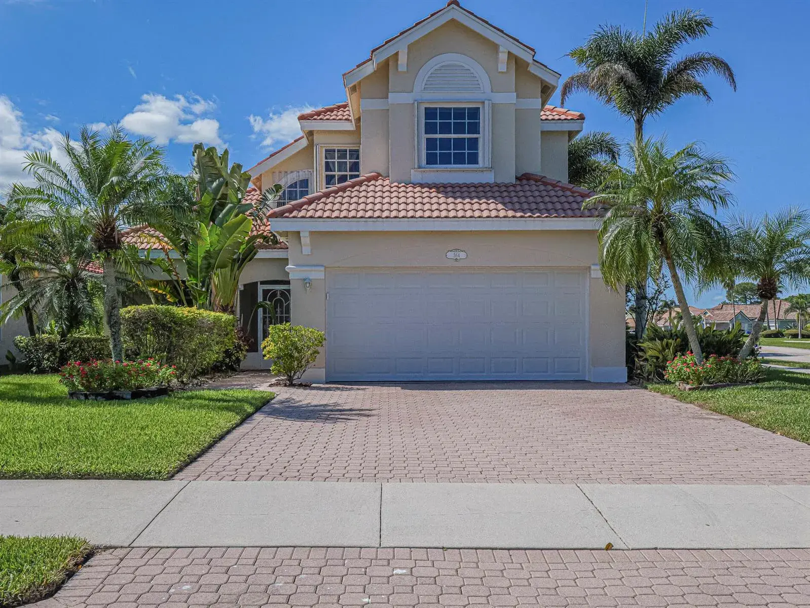 564 SW SAINT KITTS Cove, Port St. Lucie FL 34986