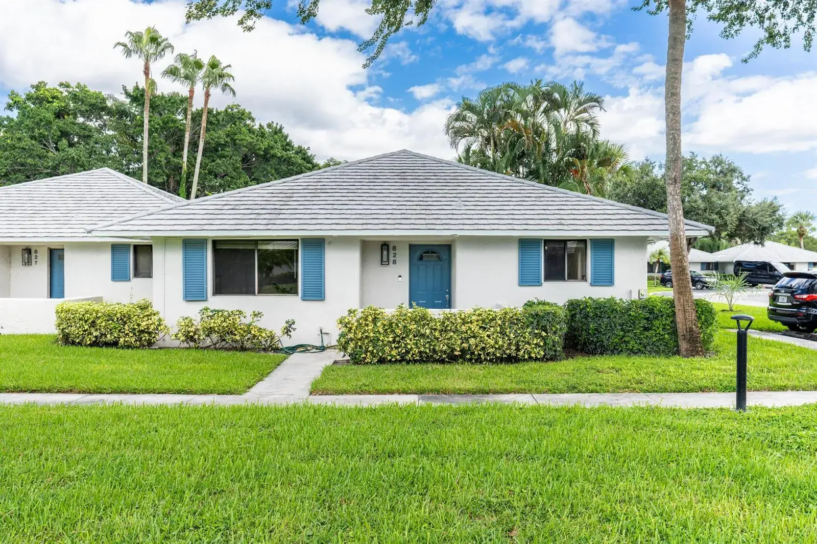 828 CLUB Drive, Palm Beach Gardens FL 33418