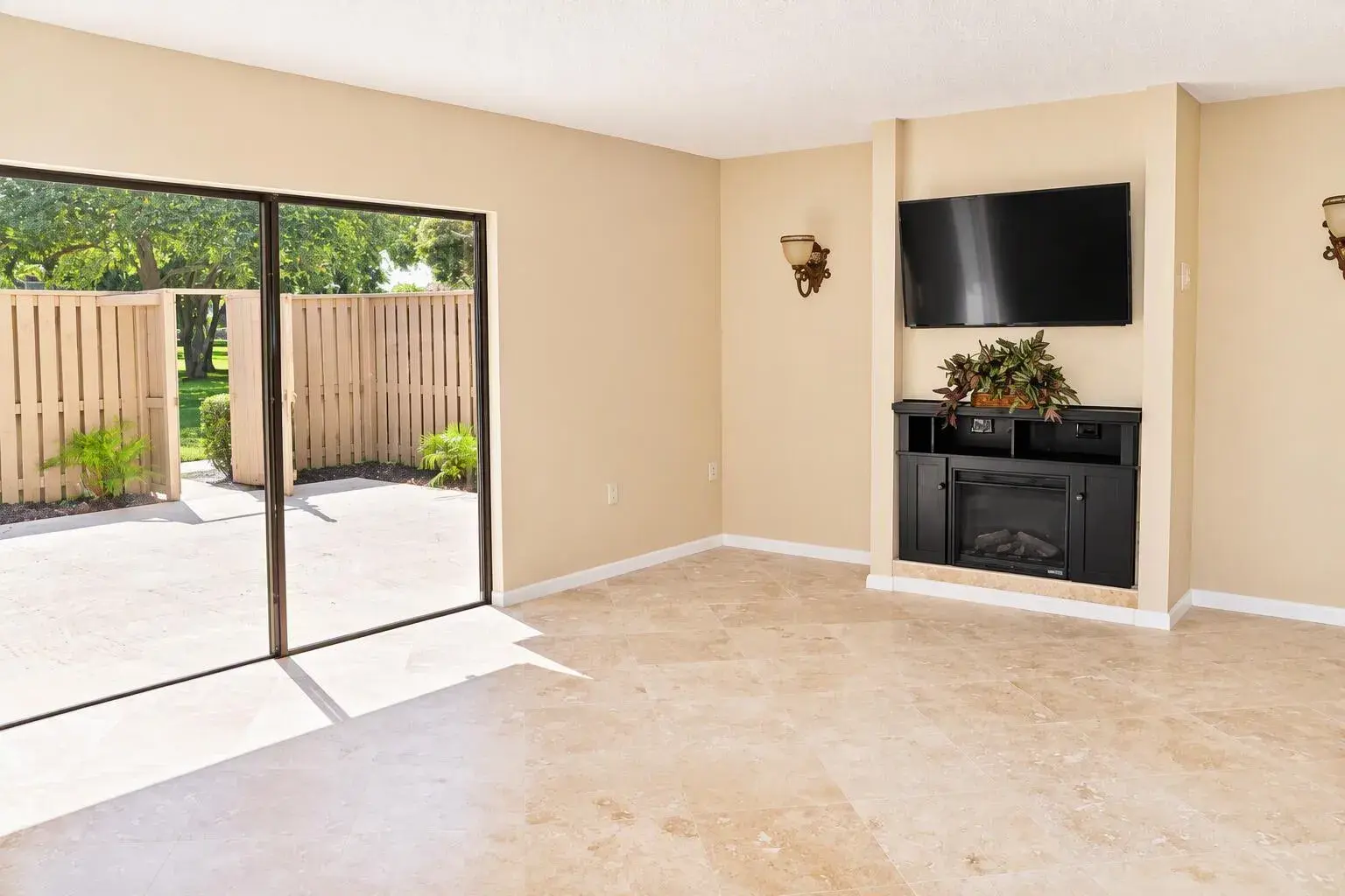 1211 12TH Court, Palm Beach Gardens FL 33410