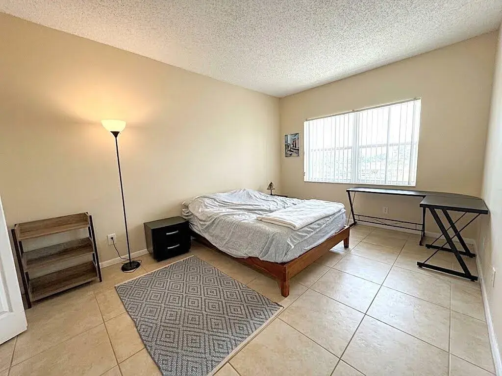 661 Cypress Club Way # F, Deerfield Beach FL 33064