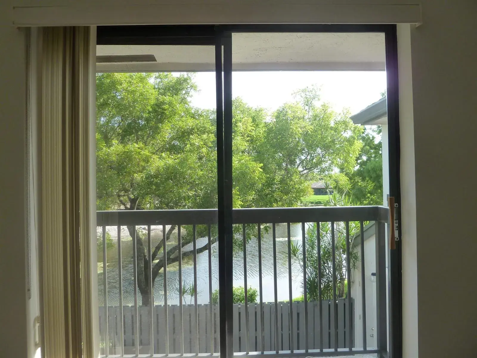 3205 Cocoplum Circle, Coconut Creek FL 33063