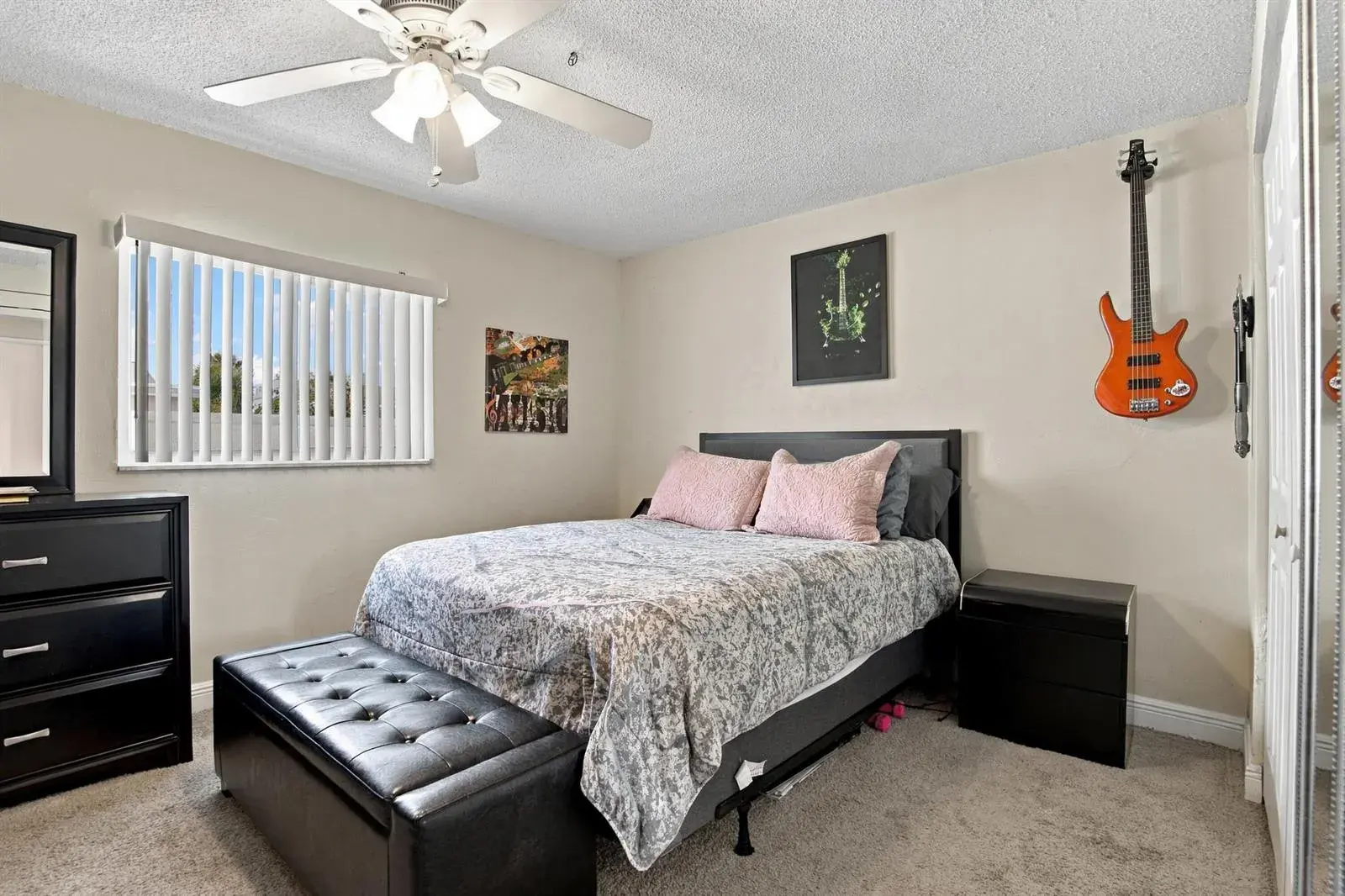 8121 NW 93RD Avenue, Tamarac FL 33321