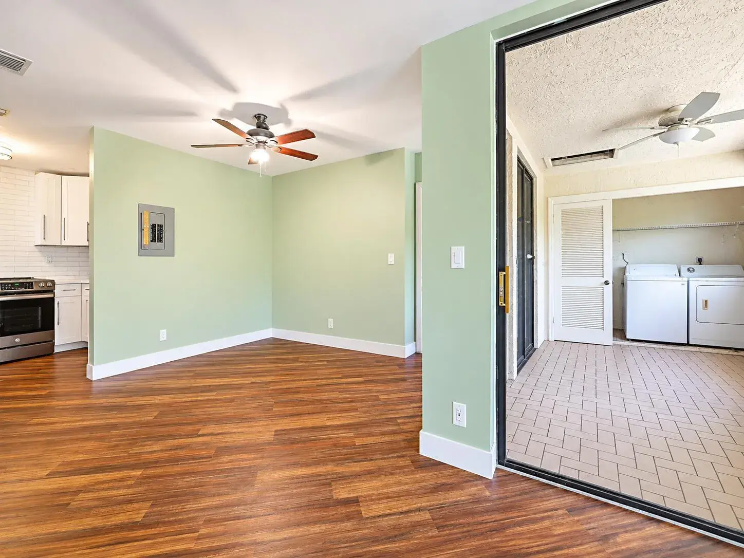 4706 CARAMBOLA Circle N # 2787, Coconut Creek FL 33066