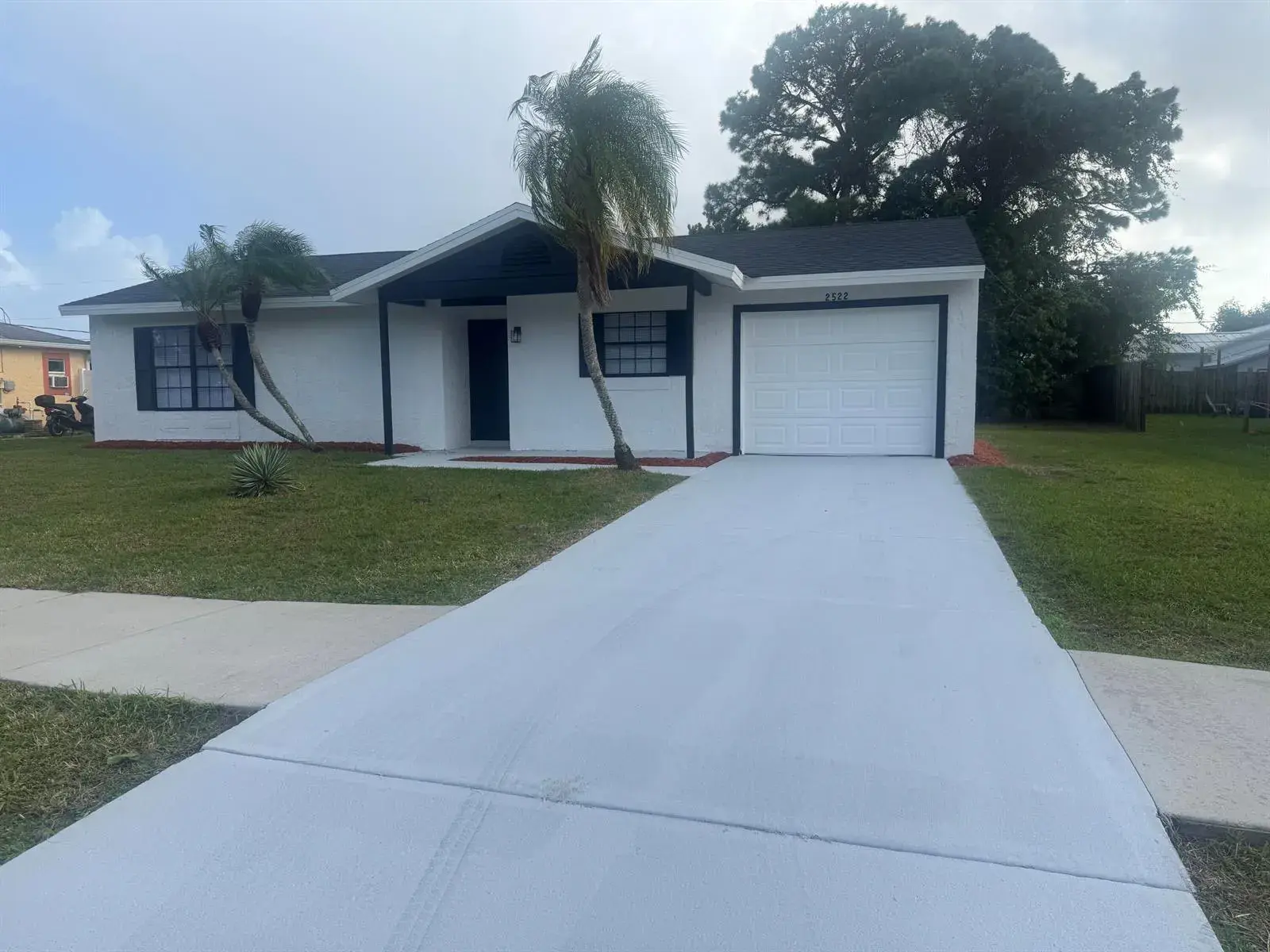 2522 SE Mariposa Avenue, Port St. Lucie FL 34952