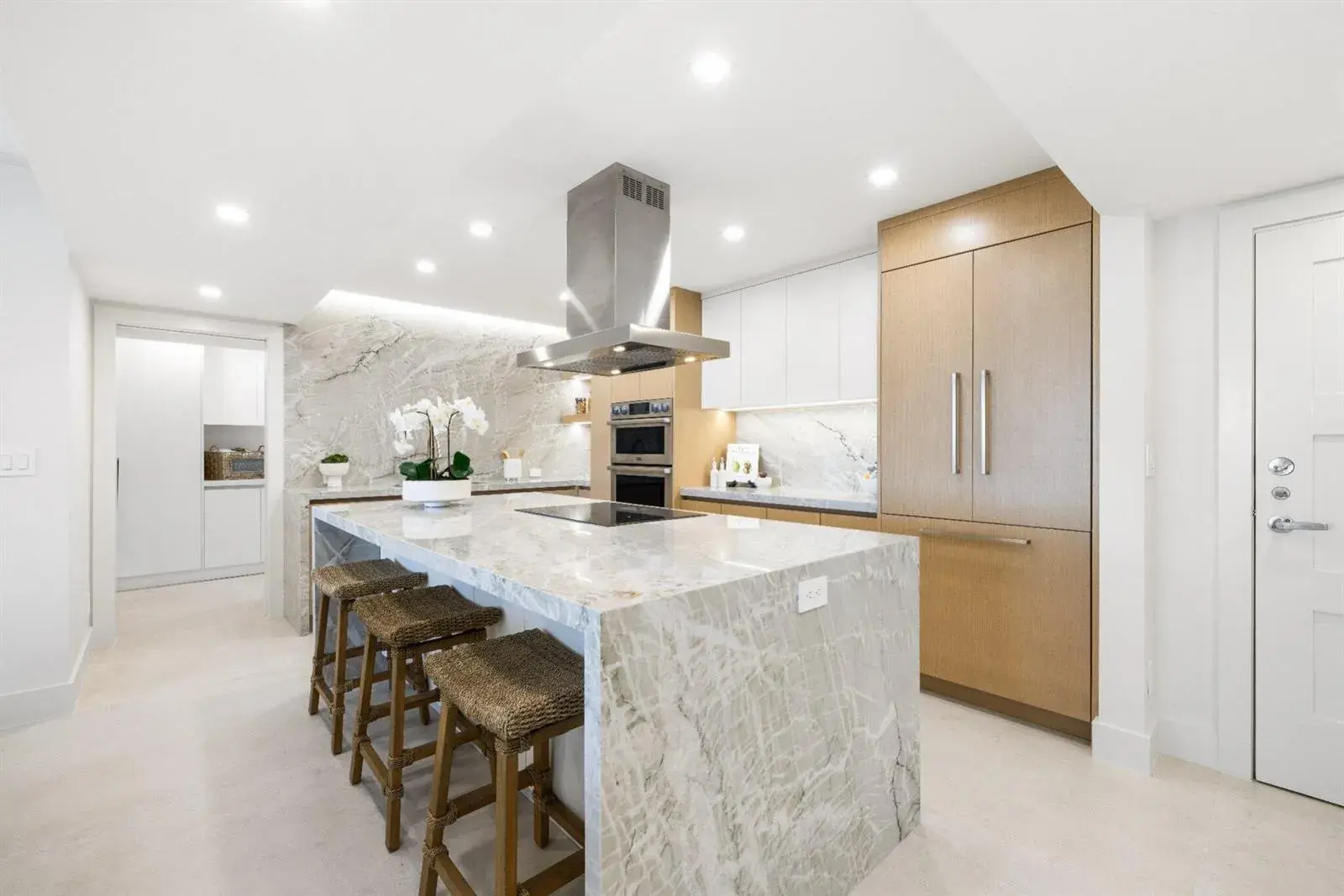 2784 S OCEAN # 502E, Palm Beach FL 33480